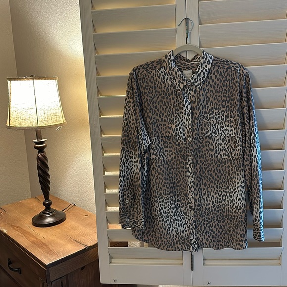 Chicos Chetah Animal Print Long Sleeved Buttondown Blouse Size 3 (XL) - Picture 1 of 6